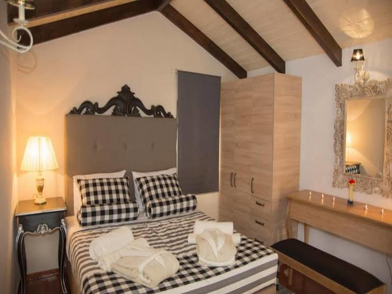 Porto Enetiko Suites Rethimno Eksteriør billede