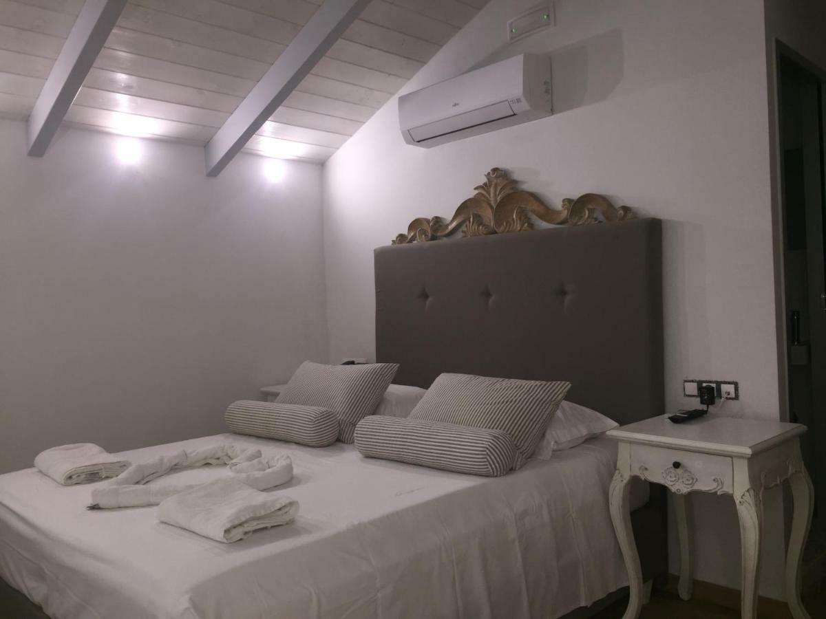 Porto Enetiko Suites Rethimno Eksteriør billede